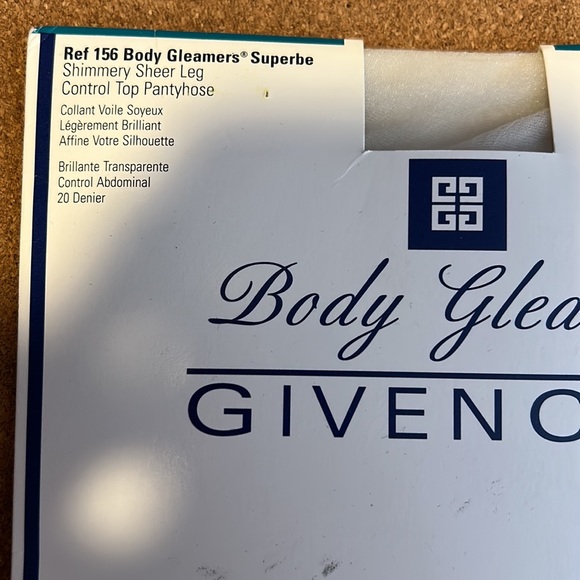 Givenchy Body Gleamers Superbe Shimmery Sheer Leg Control Top Pantyhose size C - Picture 2 of 14